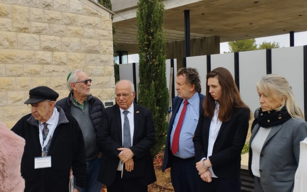 Cérémonie à Yad Vashem et Représentation d’Aloumim
